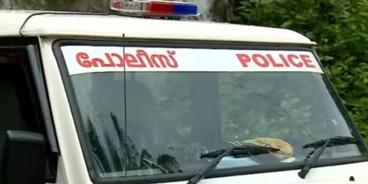 പാലക്കാട് കുത്തേറ്റ യുവാവ് അത്യാസന്ന നിലയിൽ