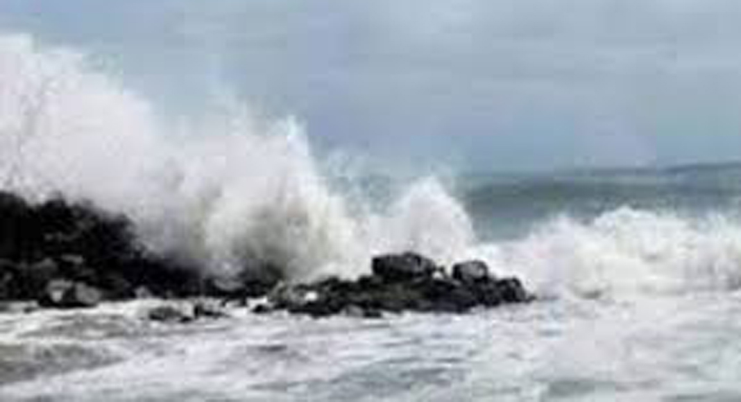 കള്ളക്കടൽ പ്രതിഭാസം ; കടലാക്രമണത്തിന് സാധ്യത