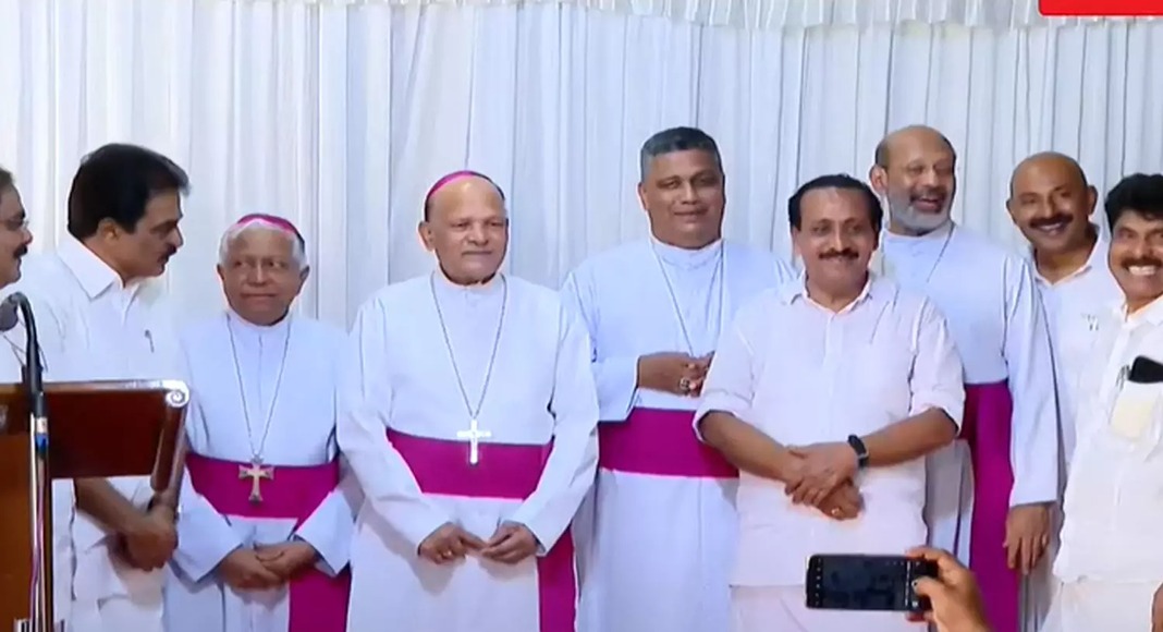 കോഴിക്കോട് ലത്തീൻ രൂപതയെ അതിരൂപതയായി ഉയർത്തി ഫ്രാൻസിസ് മാർപാപ്പ