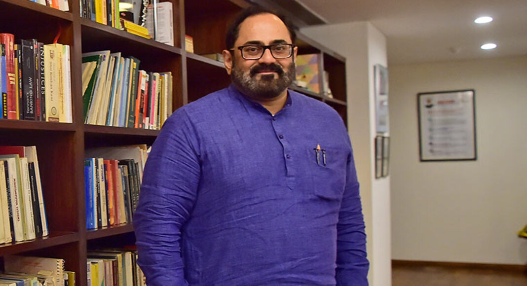 രാജീവ് ചന്ദ്രശേഖർ പെരുന്നയിലെ എൻഎസ്എസ് ആസ്ഥാനത്ത് എത്തി