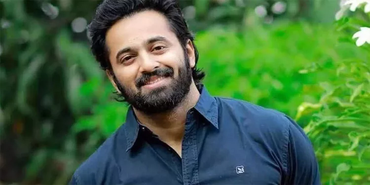 ലഹരി ഉപയോഗത്തിൽ നടിമാർ പരാതിയുമായി വരുന്നത് നല്ല കാര്യമെന്ന് നടൻ ഉണ്ണി മുകുന്ദൻ