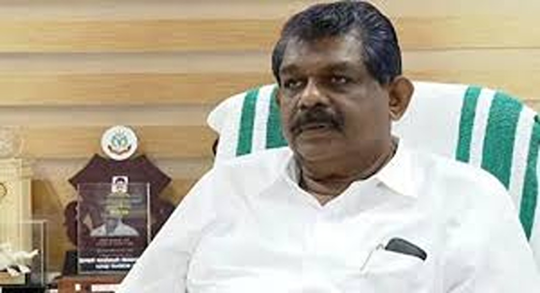 ഗതാഗത മന്ത്രി കെ.ബി ഗണേഷ് കുമാറിനെതിരെ മുൻമന്ത്രി ആന്റണി രാജു