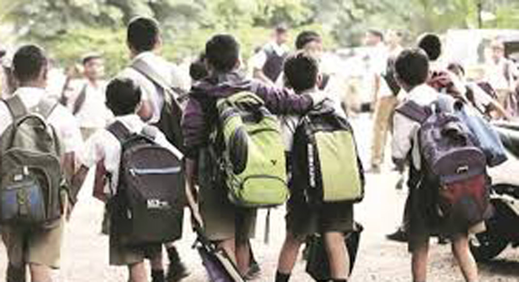 സംസ്ഥാനത്തെ സ്കൂളുകൾ ജൂൺ രണ്ടിന് തുറക്കുമെന്ന് വിദ്യാഭ്യാസവകുപ്പ് മന്ത്രി വി.ശിവൻകുട്ടി