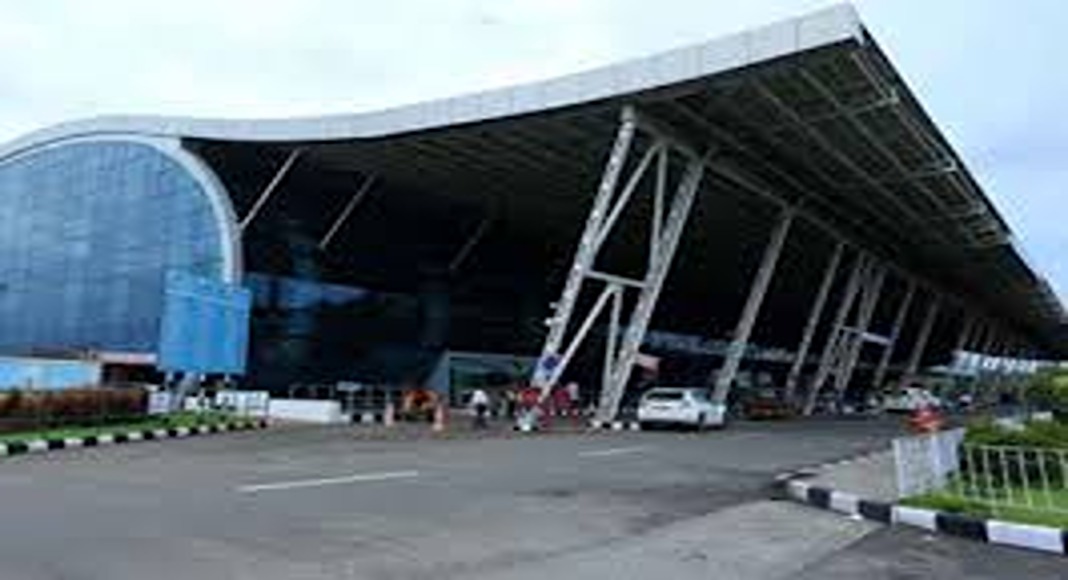 യാത്രക്കാർക്ക് പ്രത്യേക മുന്നറിയിപ്പുമായി തിരുവനന്തപുരം വിമാനത്താവള അധികൃതർ