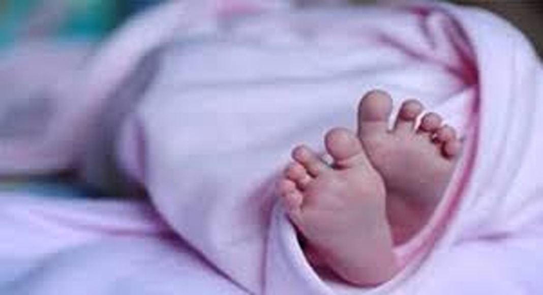 കാഞ്ഞങ്ങാട് പ്രായപൂർത്തിയാകാത്ത പെൺകുട്ടി പ്രസവിച്ചു ; ഡിഎൻഎ പരിശോധന നടത്തുമെന്ന് പോലീസ്