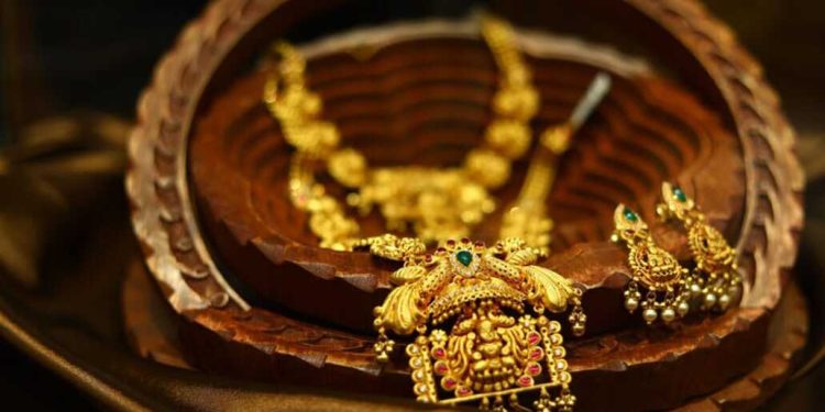 സംസ്ഥാനത്ത് സ്വര്ണവിലയില് ചാഞ്ചാട്ടം തുടരുന്നു