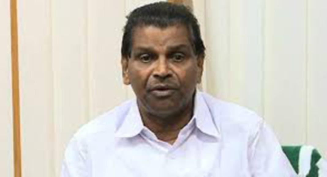 ബിന്ദുവിന്റെ മരണത്തിന്റെ പൂര്‍ണ്ണ ഉത്തരവാദിത്തം ആരോഗ്യമന്ത്രിക്ക്, മനഃസാക്ഷിയുണ്ടെങ്കില്‍ മന്ത്രിസ്ഥാനത്ത് തുടരില്ല ; തിരുവഞ്ചൂര്‍ രാധാകൃഷ്ണന്‍