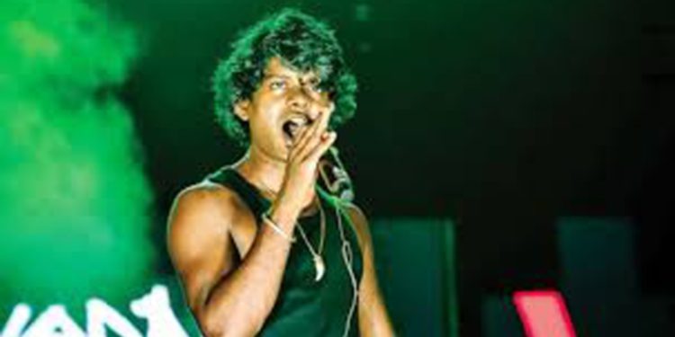 റാപ്പര് വേടനെതിരായ ബലാത്സംഗ കേസ് ; മൊബൈല് ഫോണ് കസ്റ്റഡിയിലെടുത്തു